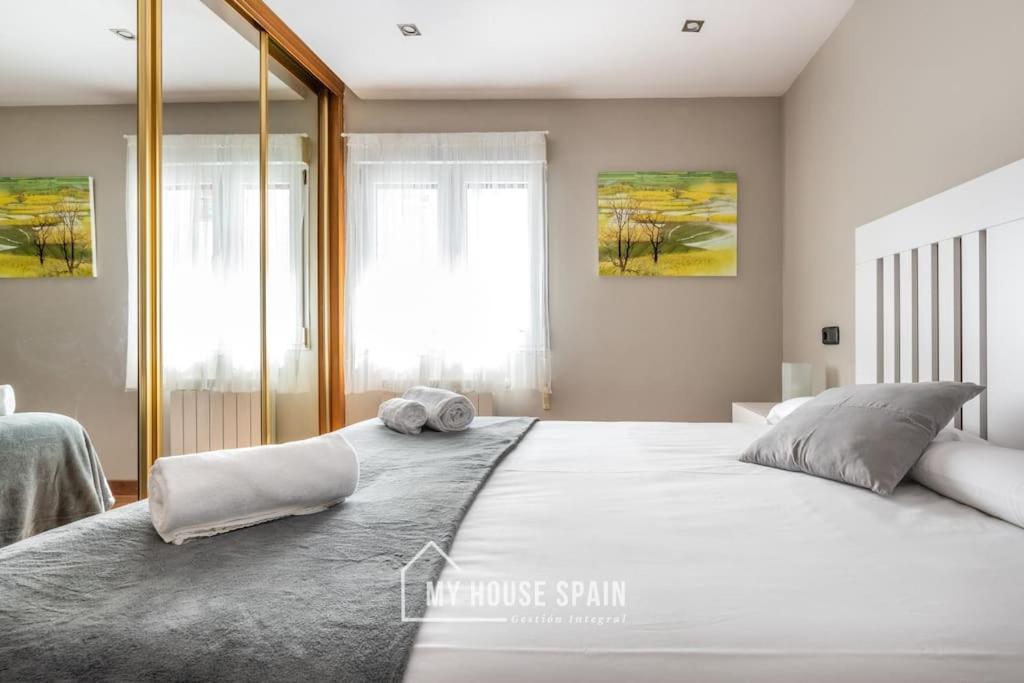 Myhousespain - Piso En Cimadevilla Junto Al Mar Gijon Exterior photo
