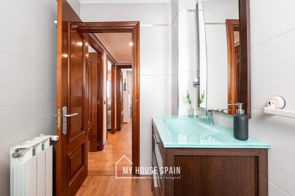 Myhousespain - Piso En Cimadevilla Junto Al Mar Gijon Exterior photo